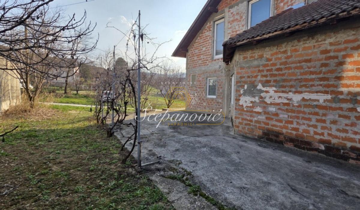 Kuća Prodaja Novi Sad  152 m2