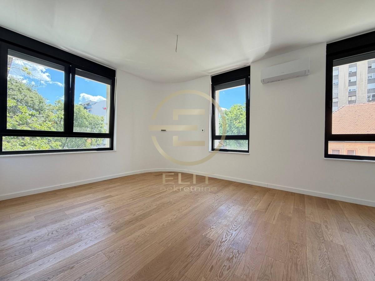 Stan Prodaja Novi Sad  120 m2