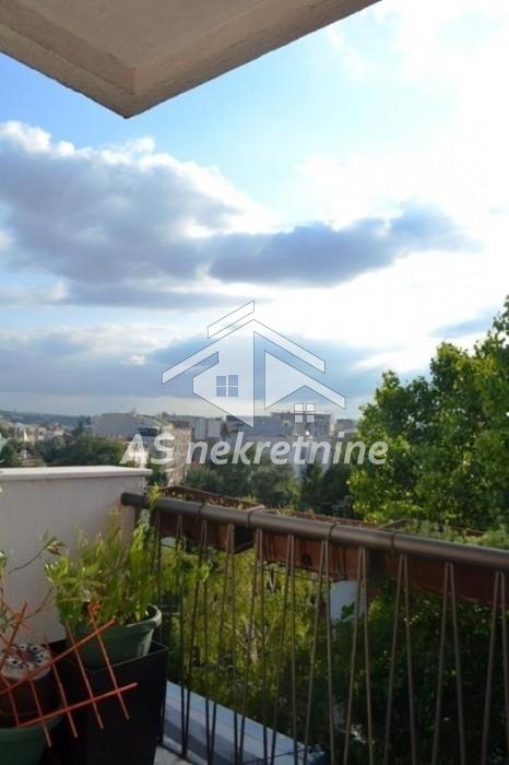 lokali-prodaja-J6bqd6T8eK Dvosoban stan za izdavanje, Kalenić Pijaca, Beograd, 50m², 1.000 €/mes