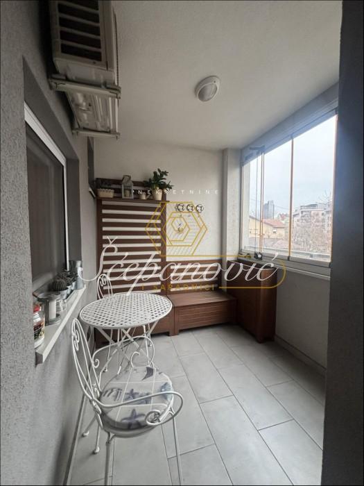 Četvorosoban stan na prodaju, Centar, Novi Sad, 113m², 469.000 €