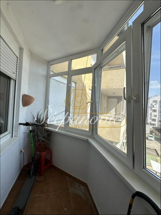 lokali-prodaja-beograd-3wF6gPuo5l Četvorosoban stan na prodaju, Grbavica, Novi Sad, 79m², 3. sprat, 250.000 €