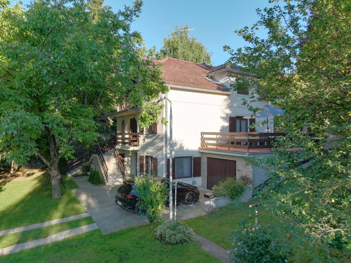 Kuća Prodaja Beočin Kuća Prodaja Beočin 254 m2