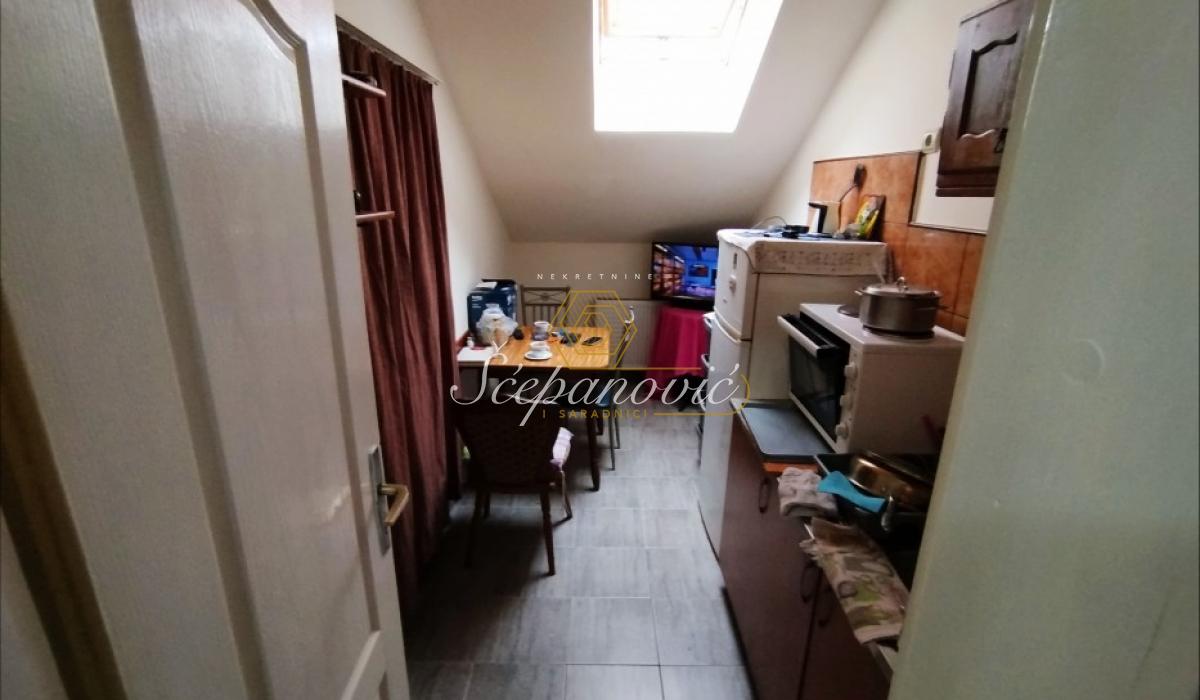 Stan Prodaja Novi Sad  78 m2