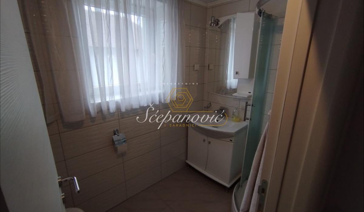 Kuća na prodaju, Veternik, Novi Sad, 795m², 1.050.000 €