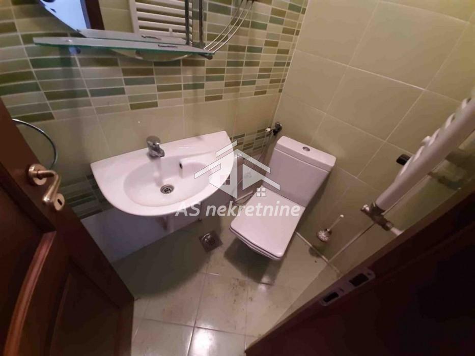 Kuća za izdavanje, Dedinje, Beograd, 220m², 2.000 €/mes