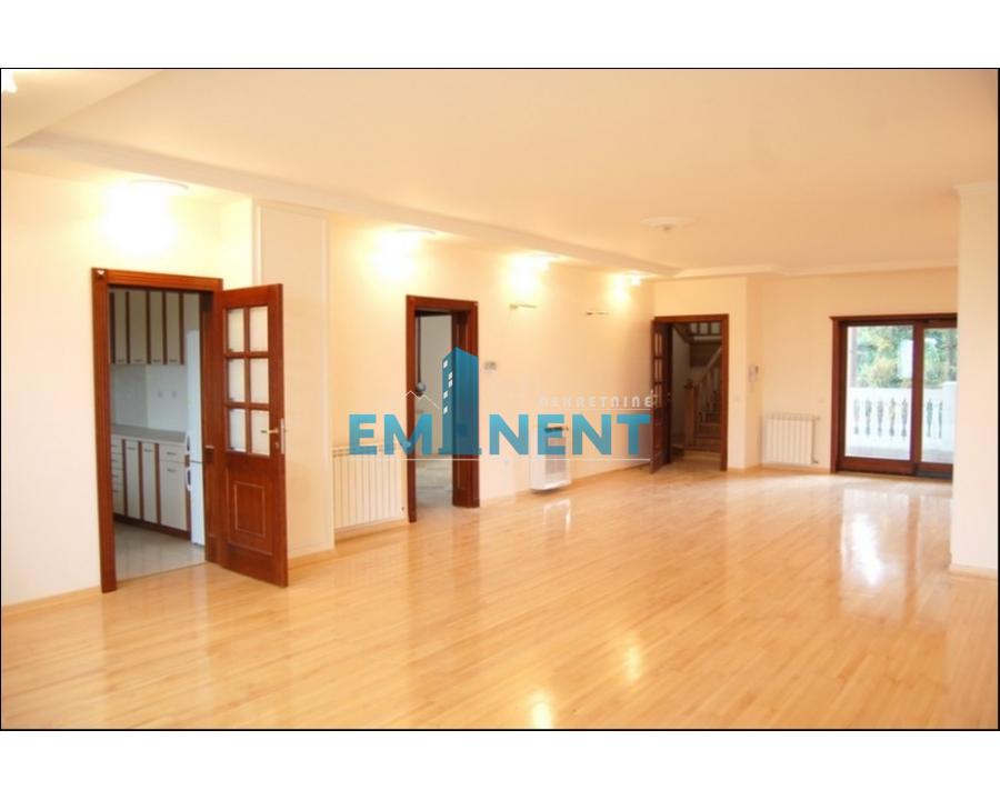 Stan Izdavanje Beograd Dedinje 300 m2