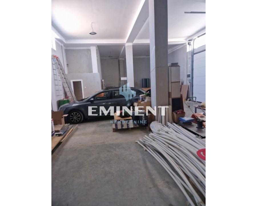 Lokal Izdavanje Stara Pazova Lokal Izdavanje Stara Pazova 560 m2