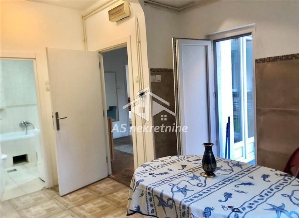 nekretnine-prodaja-beograd-m7TQqpJWzP Trosoban stan na prodaju, Hala Pionir, Beograd, 70m², 250.000 €
