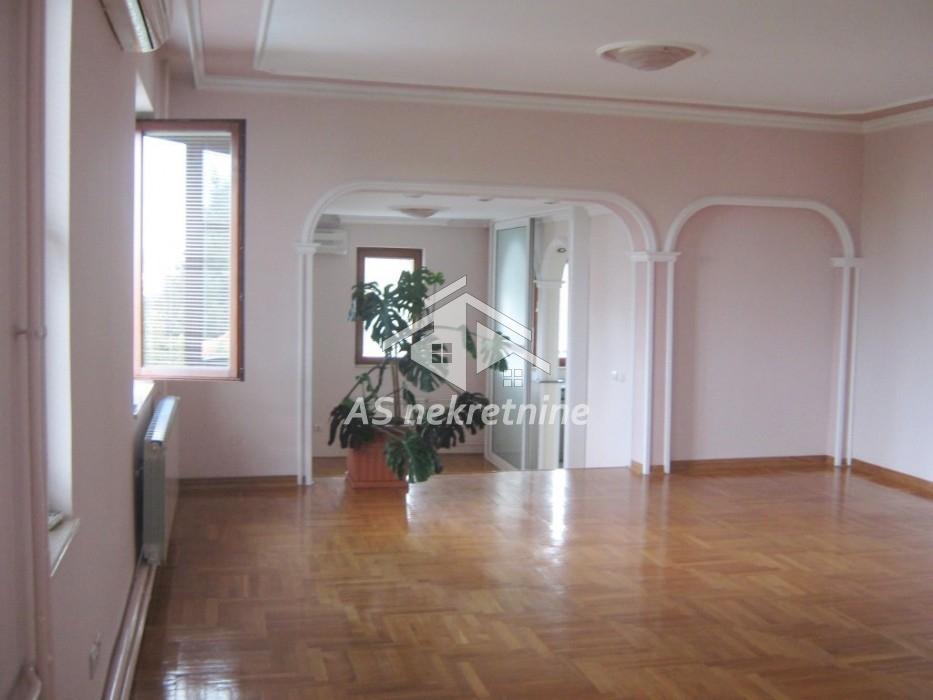 Stan Izdavanje Beograd Stan Izdavanje Beograd Dedinje 200 m2