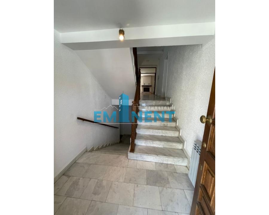 prodaja-kuca-beograd-0gHOV0ERAn Kuća za izdavanje, Voždovačka Crkva, Beograd, 600m², 5.000 €/mes