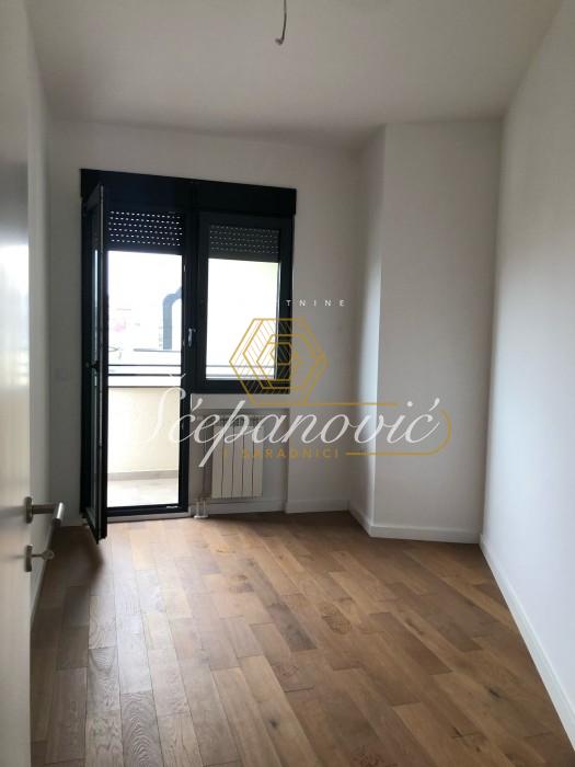 Stan Prodaja Novi Sad  70 m2