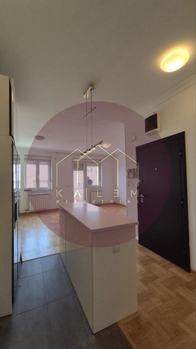 Stan Izdavanje Beograd Lekino Brdo 108 m2