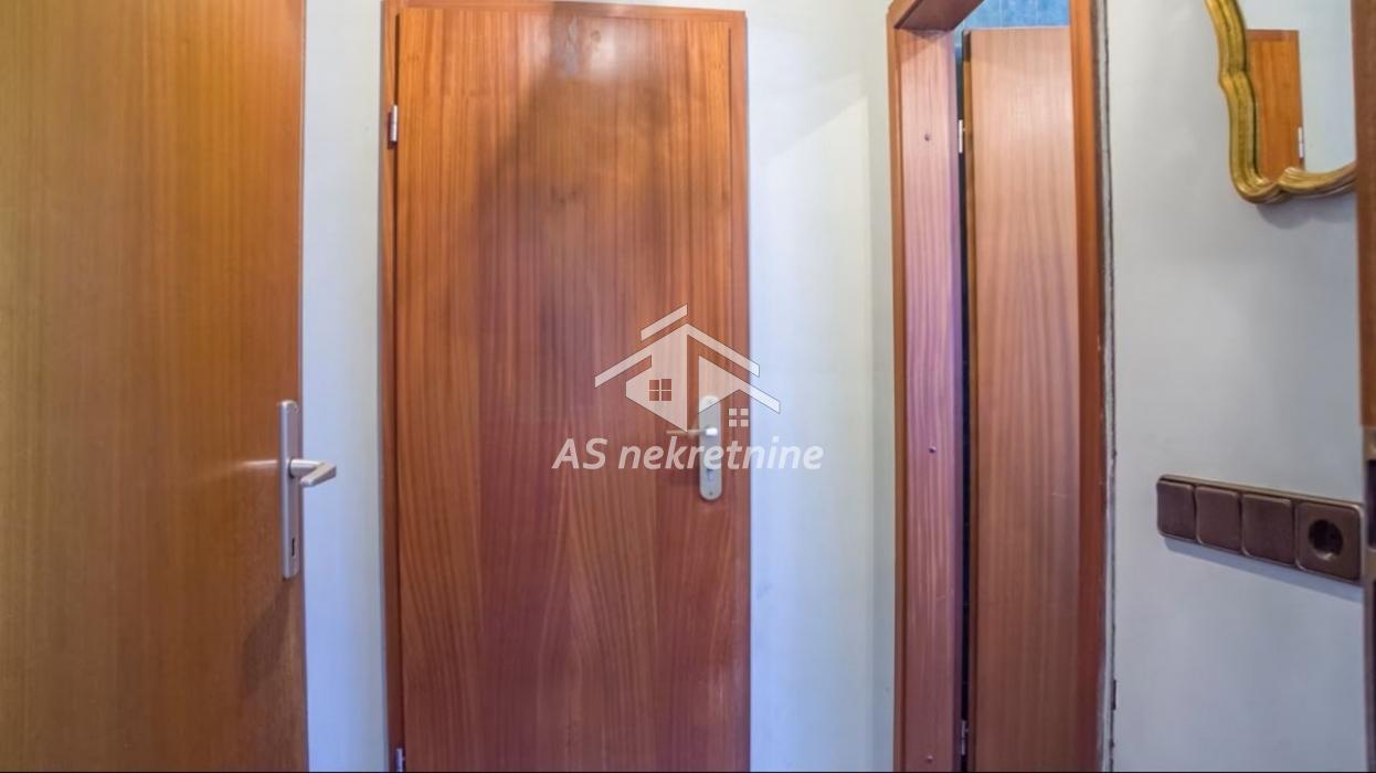 prodaja-kuca-beograd-tRJ0ObWOZo Dvosoban stan za izdavanje, Banovo Brdo, Beograd, 100m², 1.400 €/mes