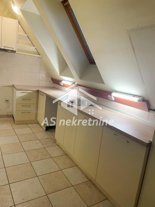 prodaja-kuca-mBIcq76mEw Višesoban stan za izdavanje, Kalenić Pijaca, Beograd, 207m², 2.500 €/mes