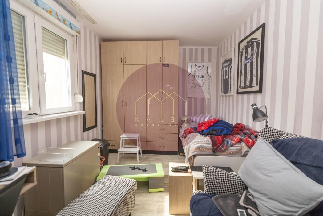 prodaja-lokala-LLoU4KcNQX Stan Prodaja Beograd Karaburma 62 m2
