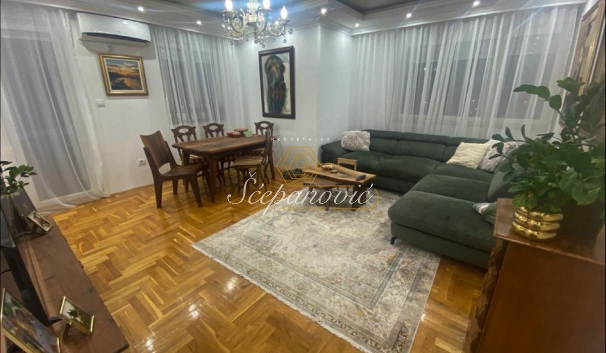 Stan Prodaja Novi Sad  73 m2