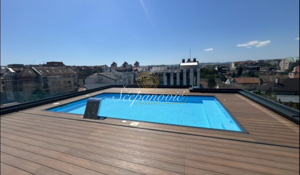 Kuća Prodaja Novi Sad  1076 m2