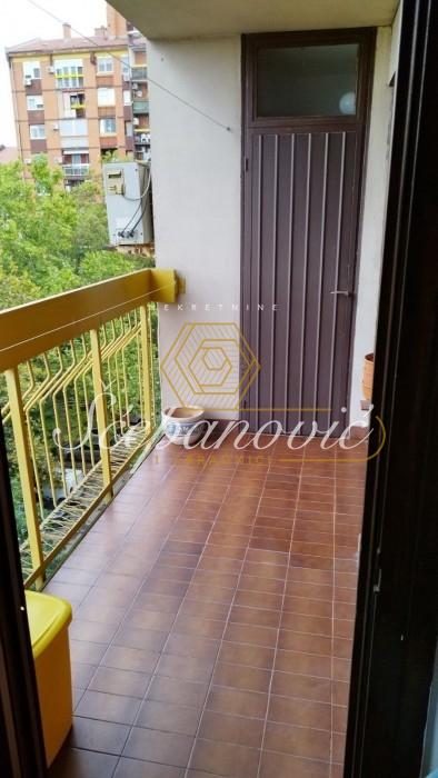 Dvosoban stan na prodaju, Bulevar Oslobođenja, Novi Sad, 54m², 5. sprat, 165.000 €