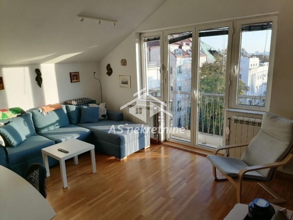 Stan Izdavanje Beograd Stan Izdavanje Beograd Kalenić Pijaca 50 m2