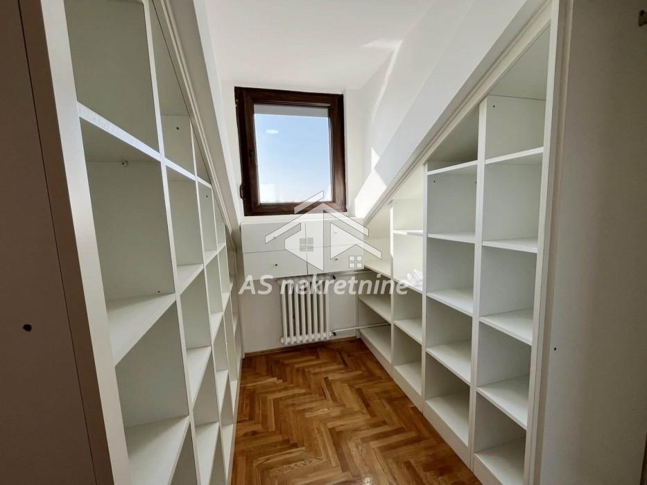 Kuća na prodaju, Mirijevo, Beograd, 252m², 360.000 €