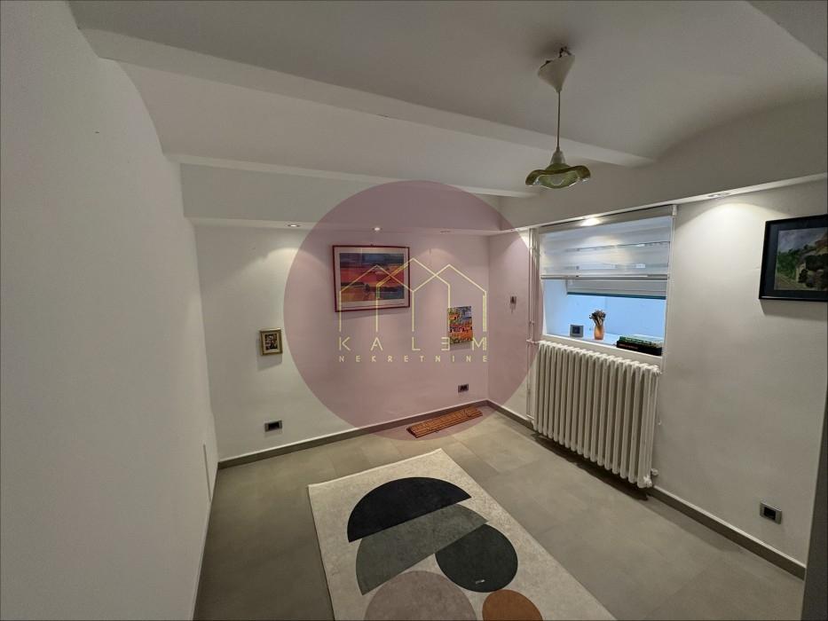 Stan Prodaja Beograd Autokomanda 70 m2