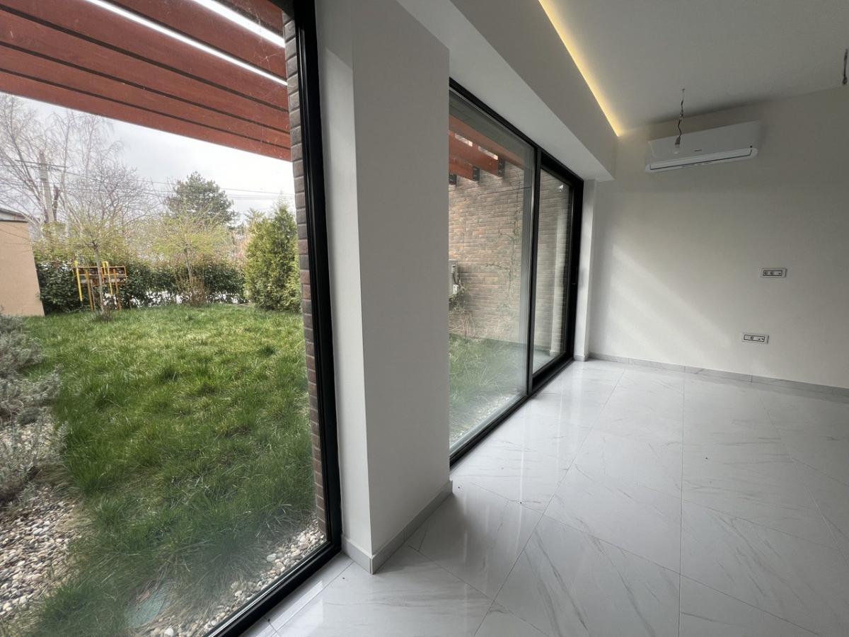 Kuća Prodaja Novi Sad Kuća Prodaja Novi Sad Popovica 181 m2