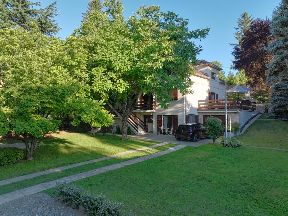 Kuća Prodaja Beočin Kuća Prodaja Beočin 254 m2