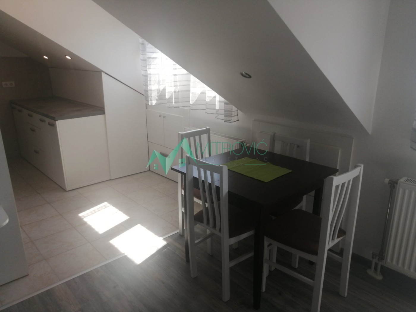 stanovi-1-5-po-novo-naselje-ns-1004666-ieqxx Jednoiposoban stan na prodaju, Novo Naselje, Novi Sad, 36m², 99.395 €