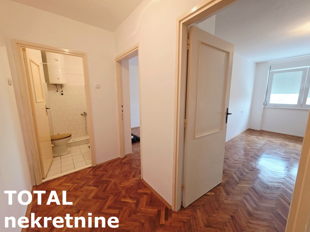 Stan Prodaja Novi Sad Cara Dušana 43 m2