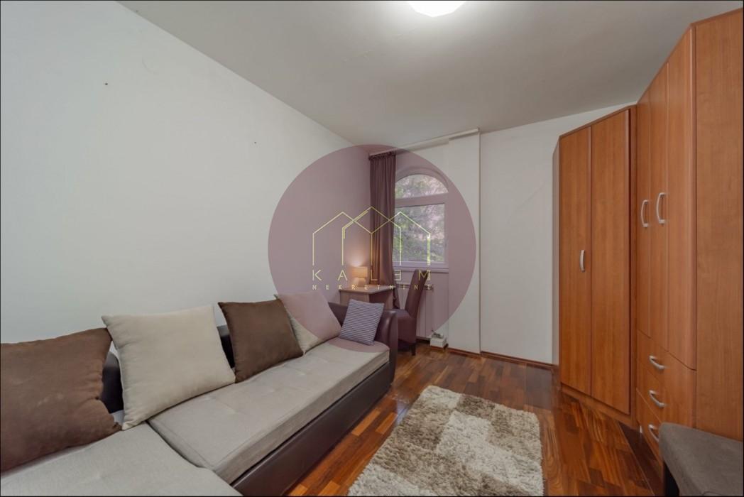 stanovi-izdavanje-ByueiygzhP Dvosoban stan na prodaju, Gundulićev Venac, Beograd, 50m², 219.000 €