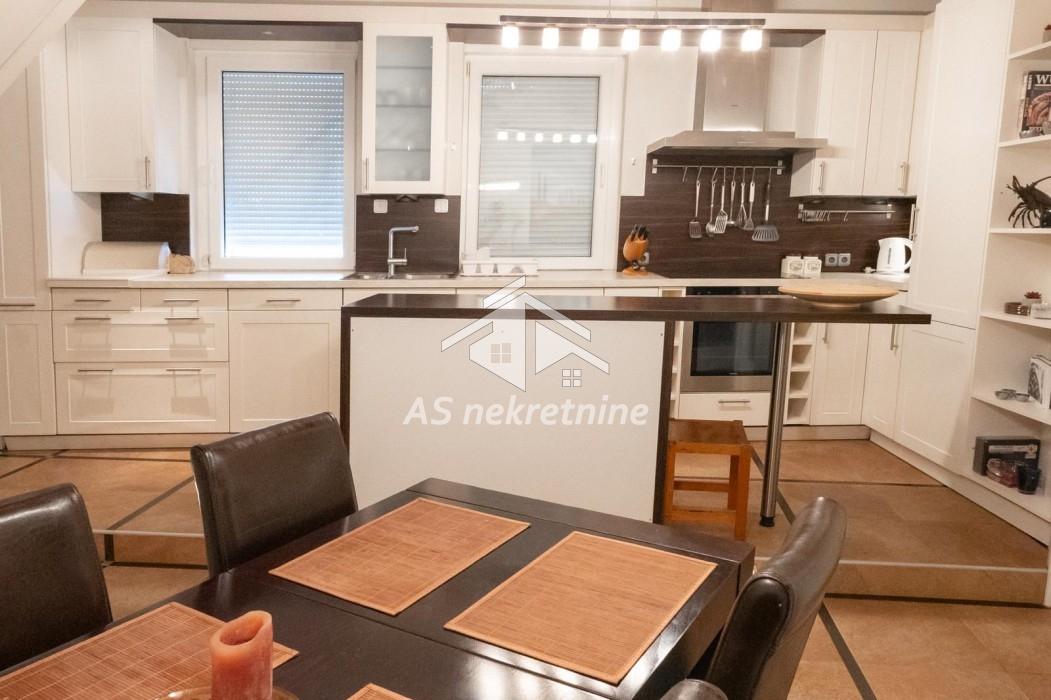 stanovi-izdavanje-Z4ptIdCzAc Stan Izdavanje Beograd Obilićev Venac 140 m2