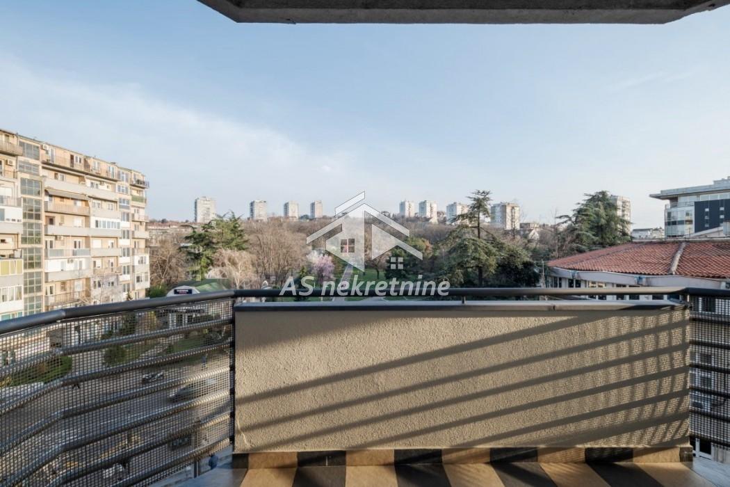 stanovi-izdavanje-beograd-5JOkoO7fPY Trosoban stan na prodaju, Banovo Brdo, Beograd, 150m², 480.000 €