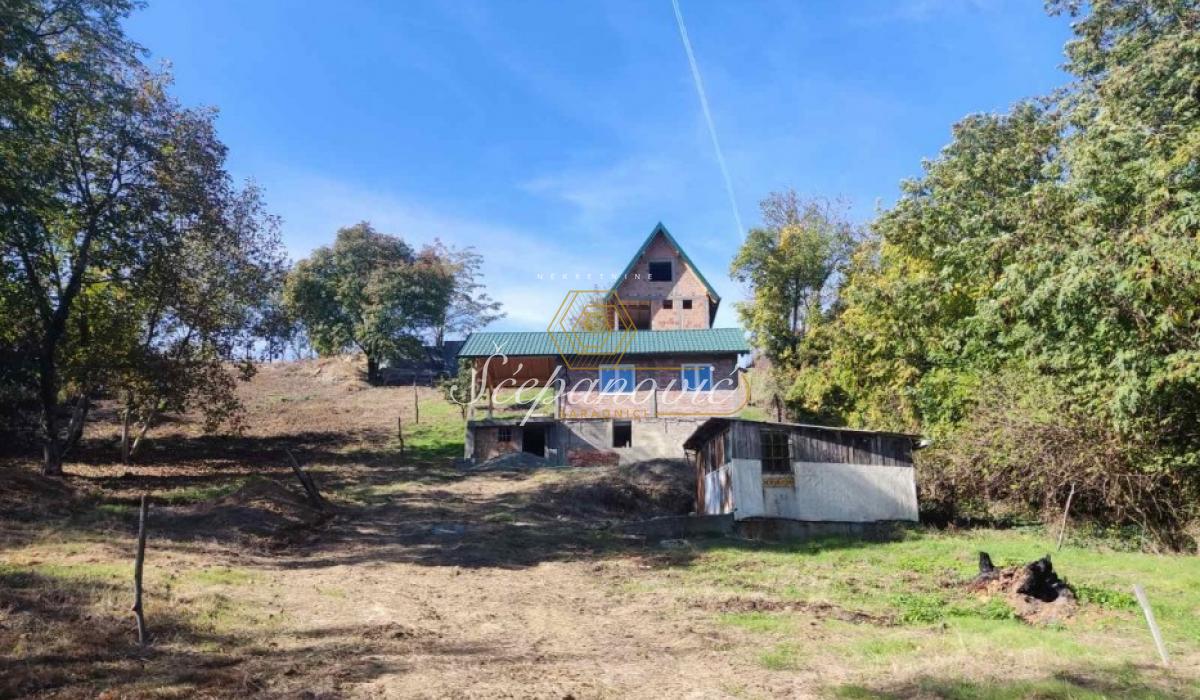 Kuća Prodaja Fruška Gora Kuća Prodaja Fruška Gora 66 m2