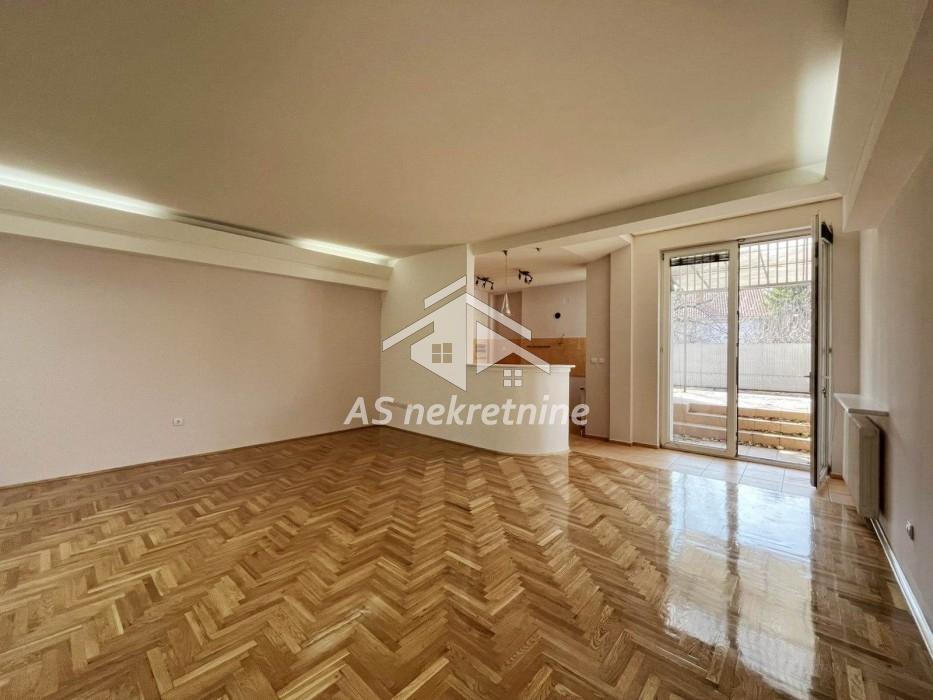 Kuća Prodaja Beograd Mirijevo 252 m2