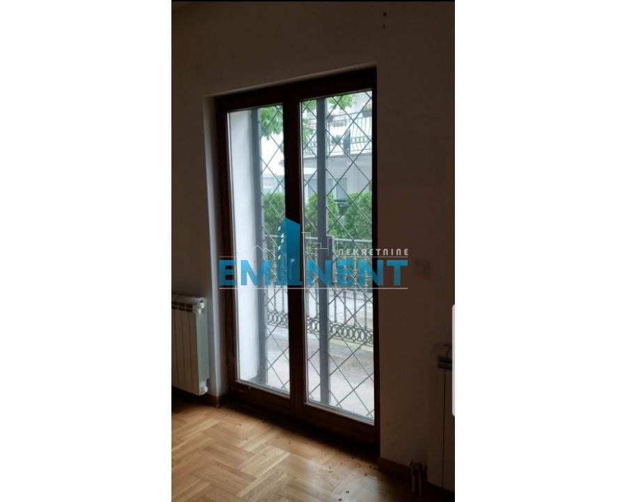 Kuća Izdavanje Beograd Kuća Izdavanje Beograd Dedinje 220 m2