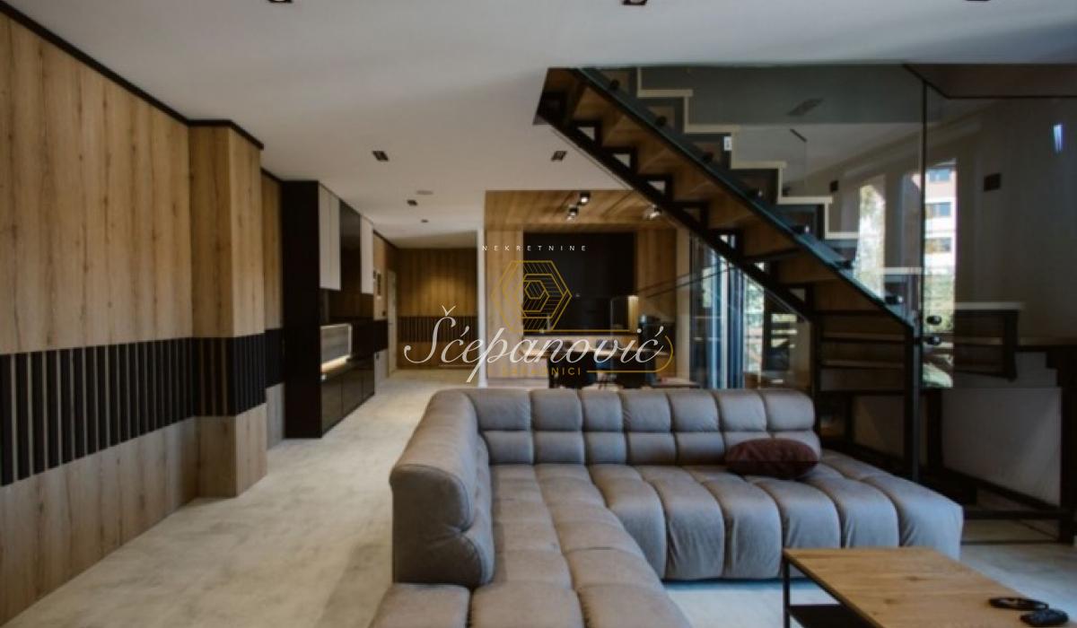 Lokal Prodaja Zlatibor Lokal Prodaja Zlatibor 684 m2