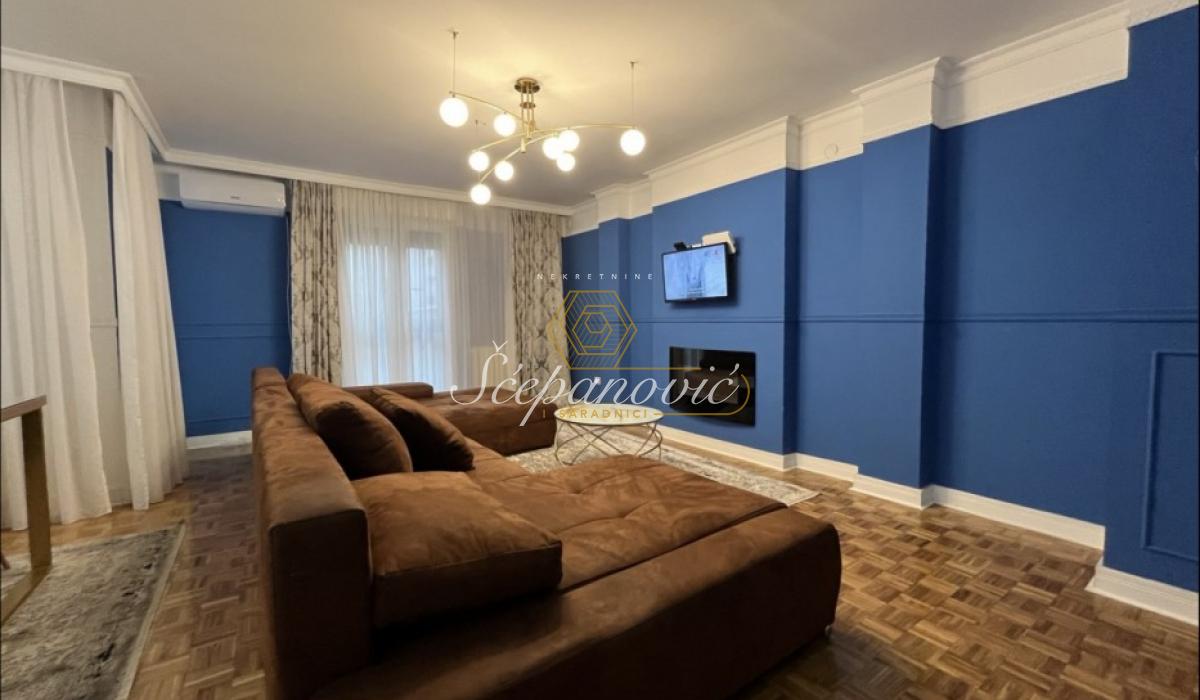 Stan Prodaja Novi Sad  96 m2