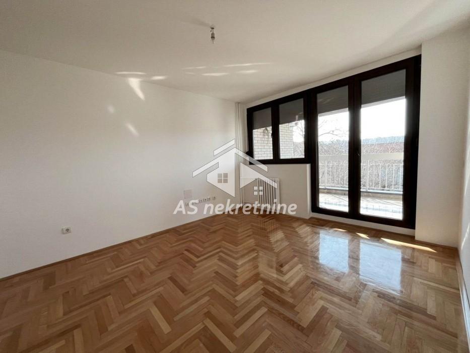 Kuća na prodaju, Mirijevo, Beograd, 252m², 360.000 €
