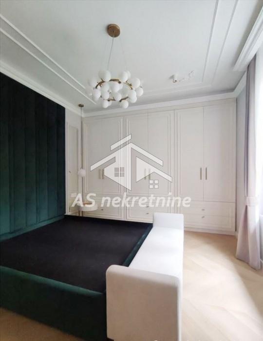 stanovi-prodaja-beograd-ux7lFJyobI Četvorosoban stan na prodaju, Krunska, Beograd, 100m², 530.000 €