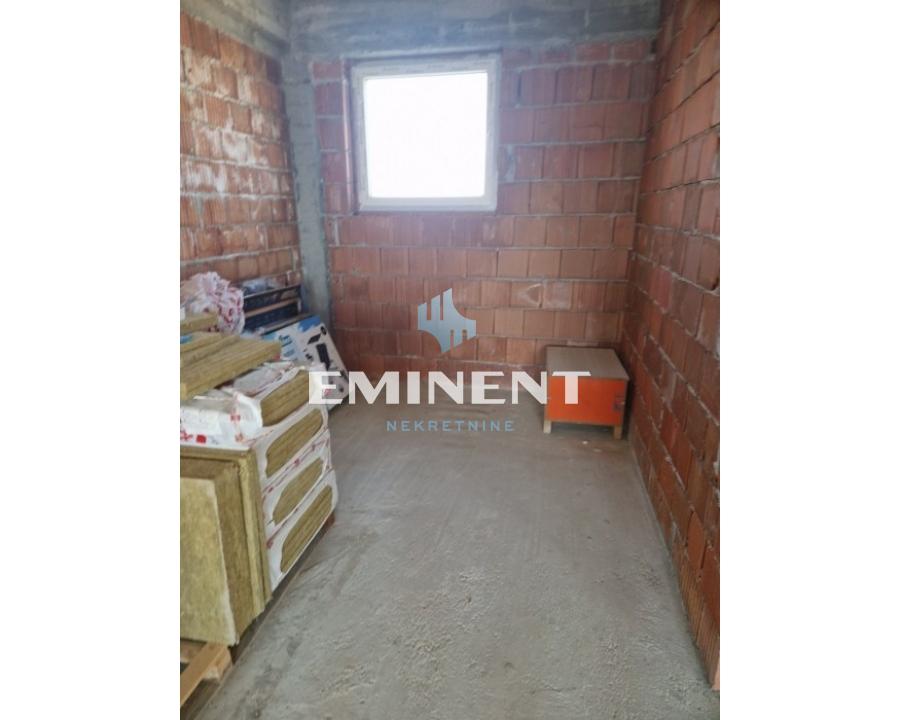 Lokal Izdavanje Stara Pazova Lokal Izdavanje Stara Pazova 560 m2