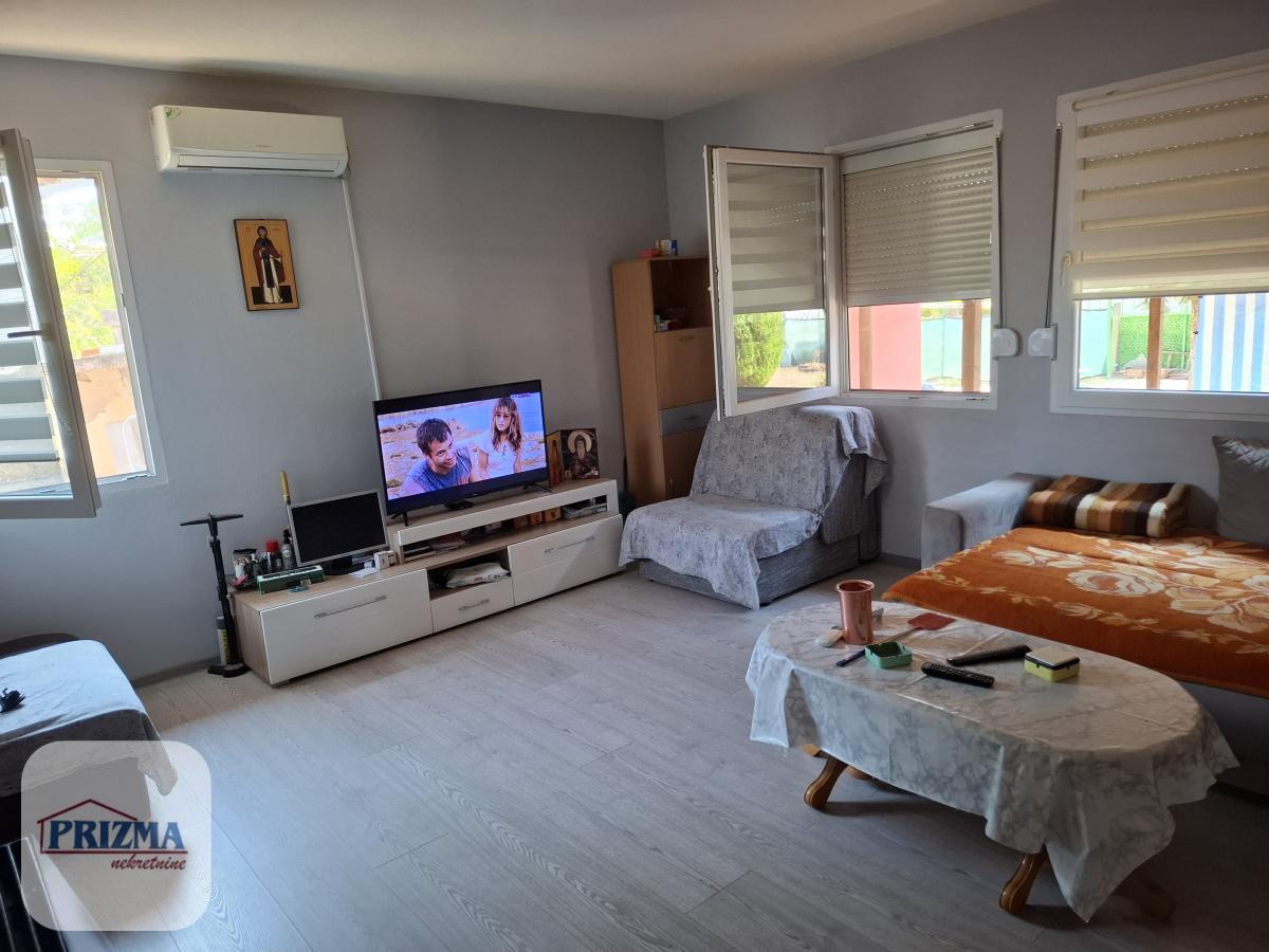 Kuća Prodaja Paraćin  106 m2