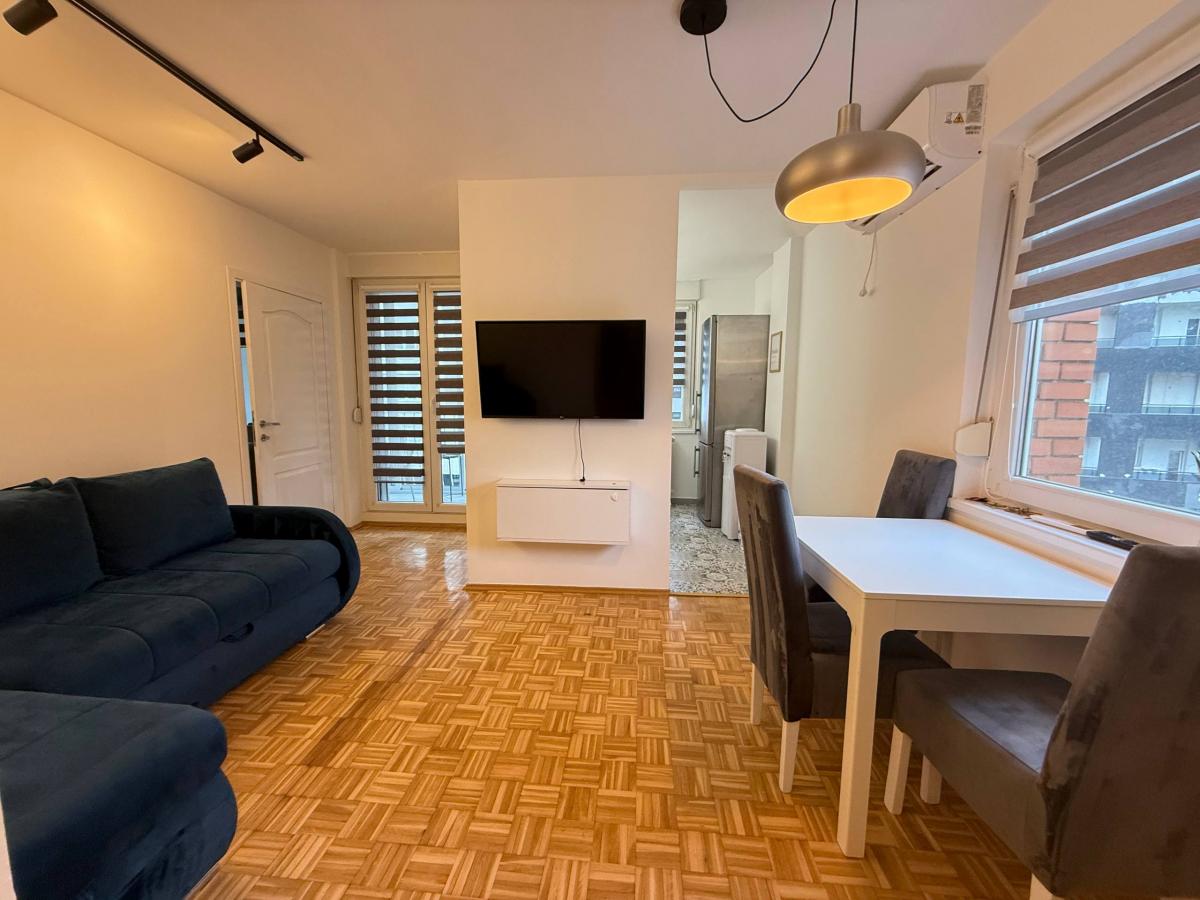 Stan Prodaja Novi Sad  40 m2