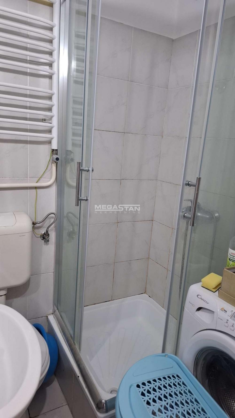 108094530_8_20250521103653 Garsonjera za izdavanje, Hotel YU, Beograd, 26m², 400 €/mes