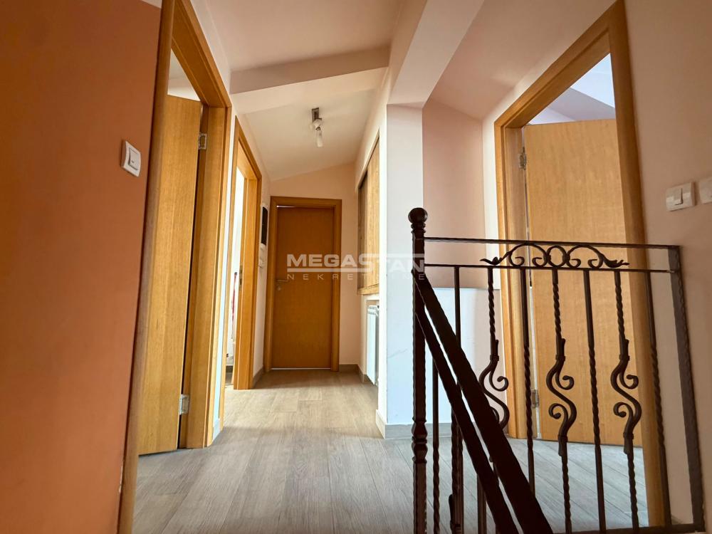 108100546_8_20261021190438 Četvorosoban stan na prodaju, Đeram Pijaca, Beograd, 98m², 5. sprat, 380.000 €