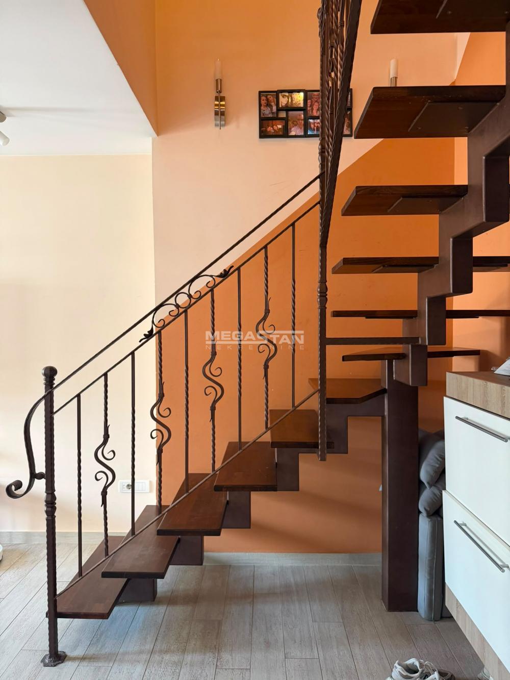 108100546_9_20261021190439 Četvorosoban stan na prodaju, Đeram Pijaca, Beograd, 98m², 5. sprat, 380.000 €