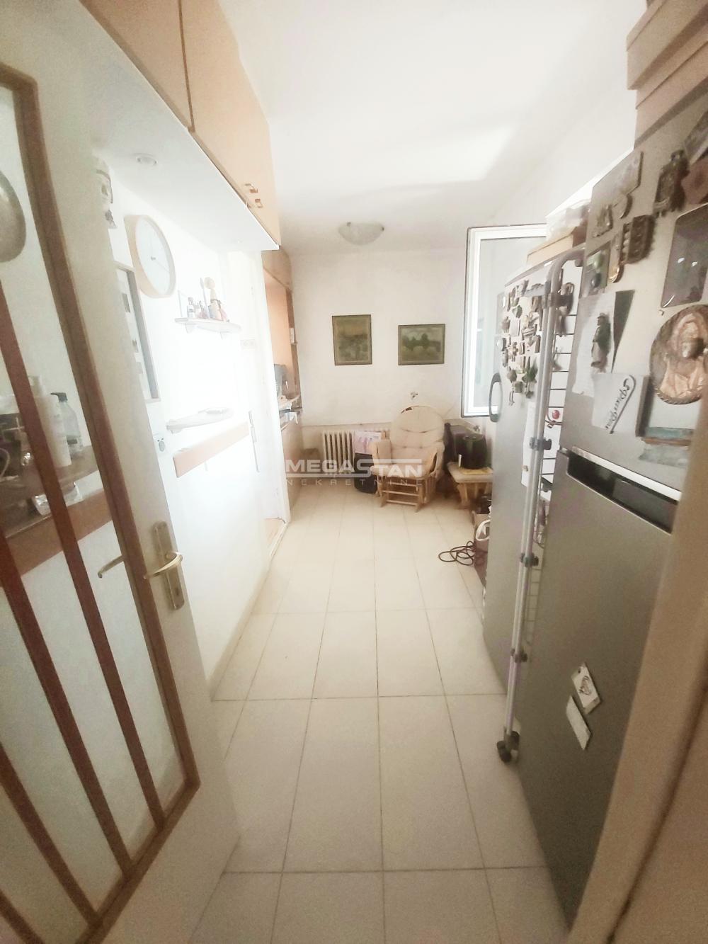 Stan Prodaja Beograd Blok 63 68 m2