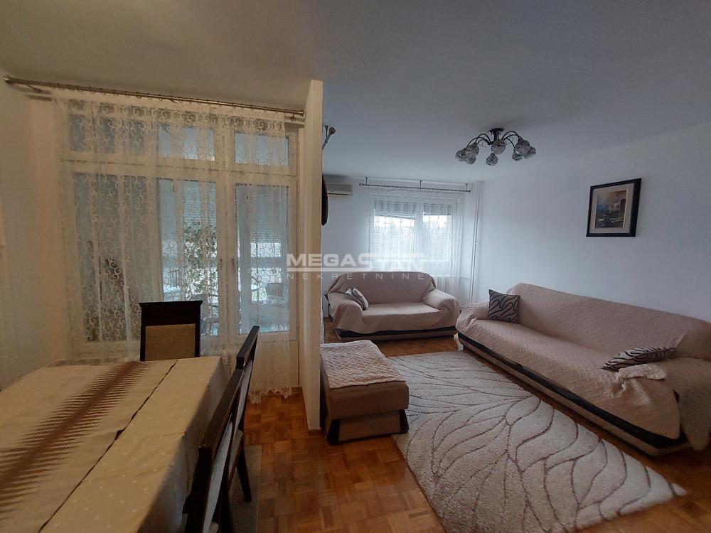 Stan Izdavanje Beograd Banjica 77 m2