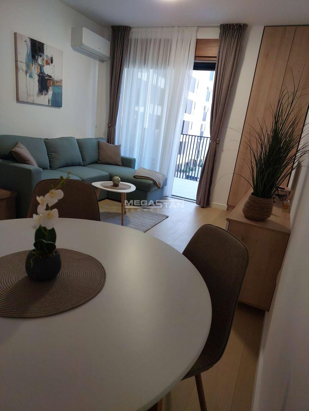 Stan Izdavanje Beograd Blok 64 46 m2