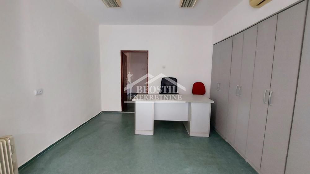 Lokal Izdavanje Beograd Cvetkova Pijaca 74 m2