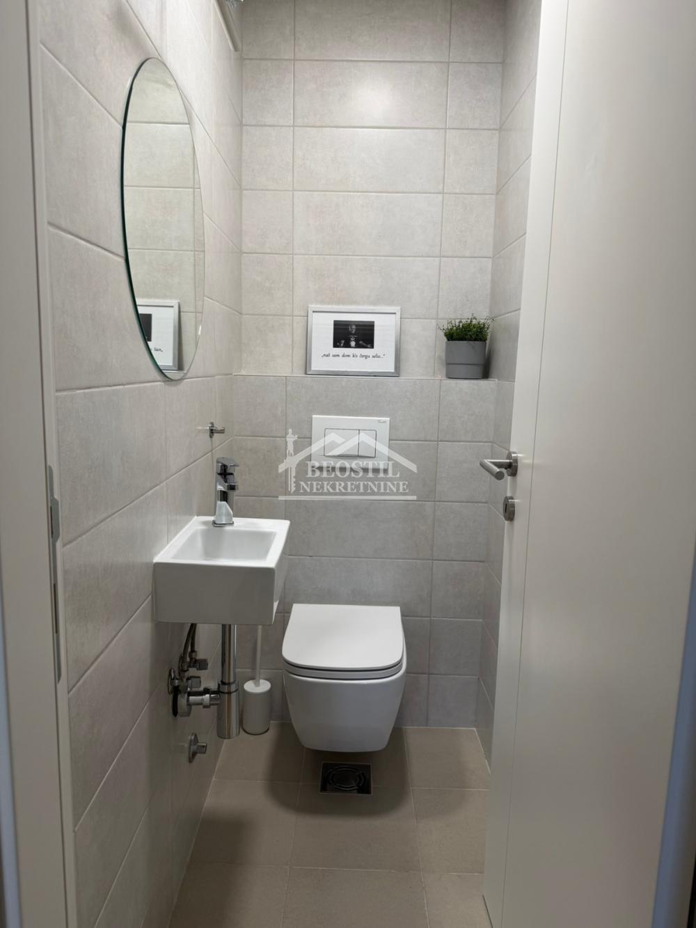 Dvoiposoban stan za izdavanje, Cvetkova Pijaca, Beograd, 62m², 950 €/mes